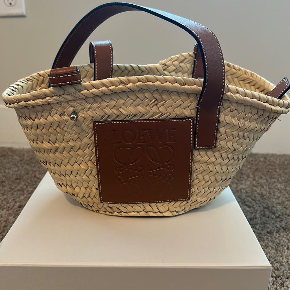 LOEWE Basket Bag